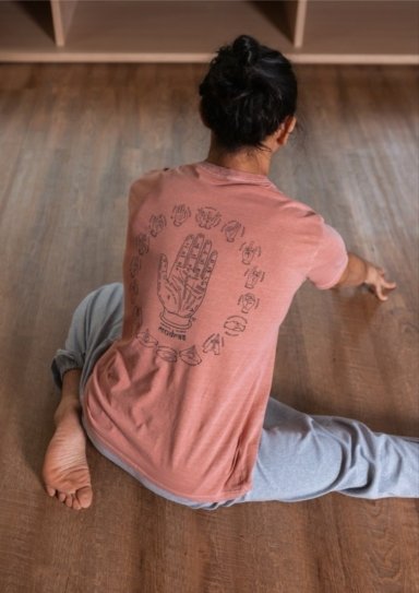 CAMISETA MUDRAS