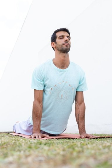 CAMISETA SURYA NAMASKAR