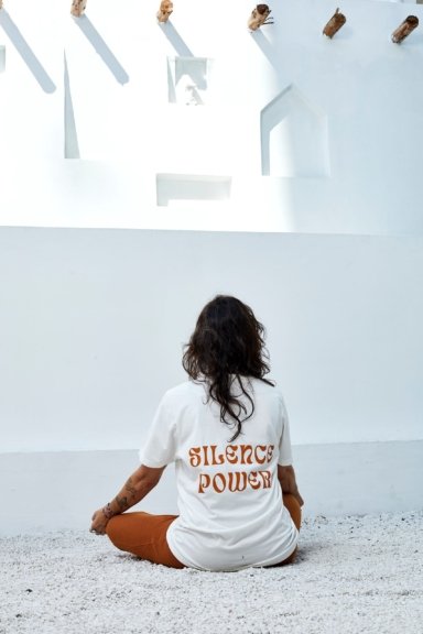 CAMISETA SILENCE POWER