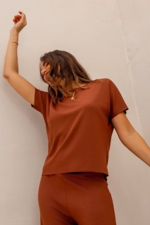 BLUSA MALHA ELEGANCE MARROM TERRA